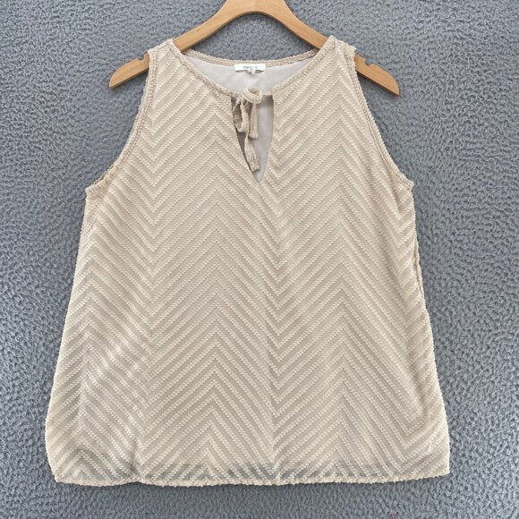 Maurices Top Womens Medium Ivory Swiss Dot Chevron Sleeveless Keyhole Tie Neck - Picture 1 of 10